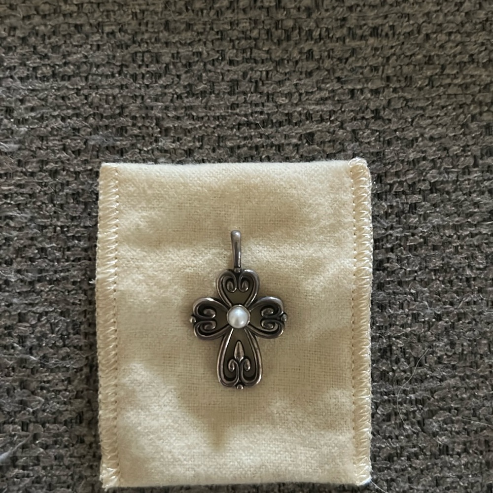 James Avery
